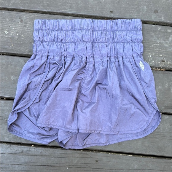 FREE PEOPLE MOVEMENT The Way Home Purple Shorts Lined  Sz L - Picture 1 of 6
